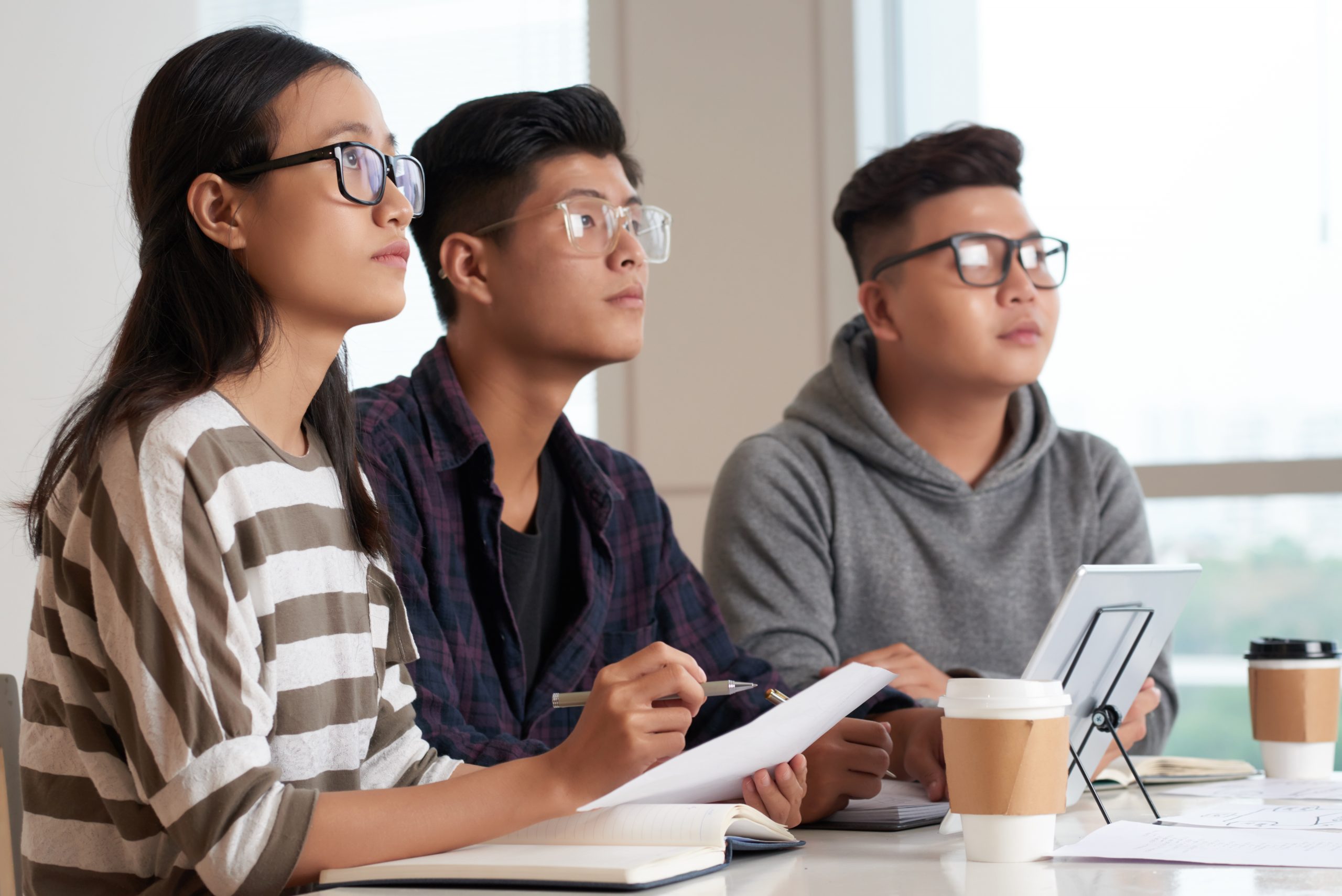 Kursus Bahasa Inggris: Langkah Cerdas Menuju Karier Cemerlang